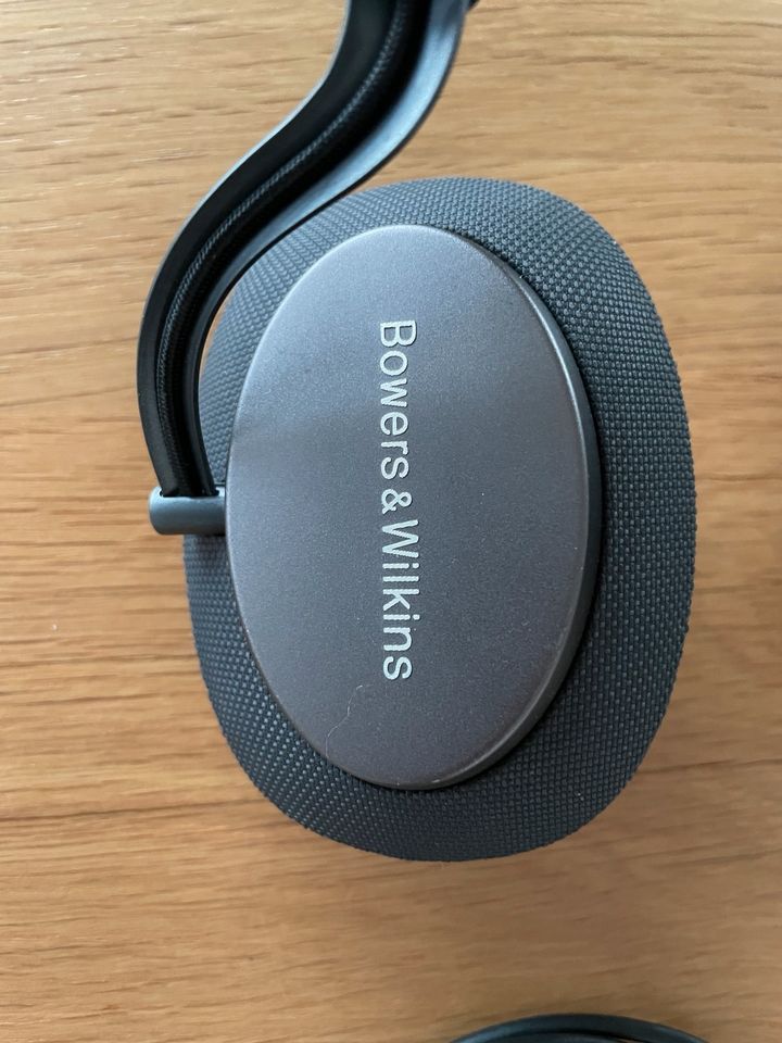 B&W PX 5 Wireless spacegrey Bluetooth-Kopfhörer kabellos in Deißlingen