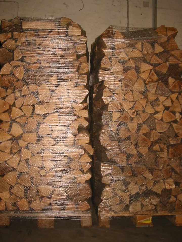 Kaminholz, Buche, Hainbuche,  ca. 1,8 RM Gebinde, Holz, Brennholz in Duisburg