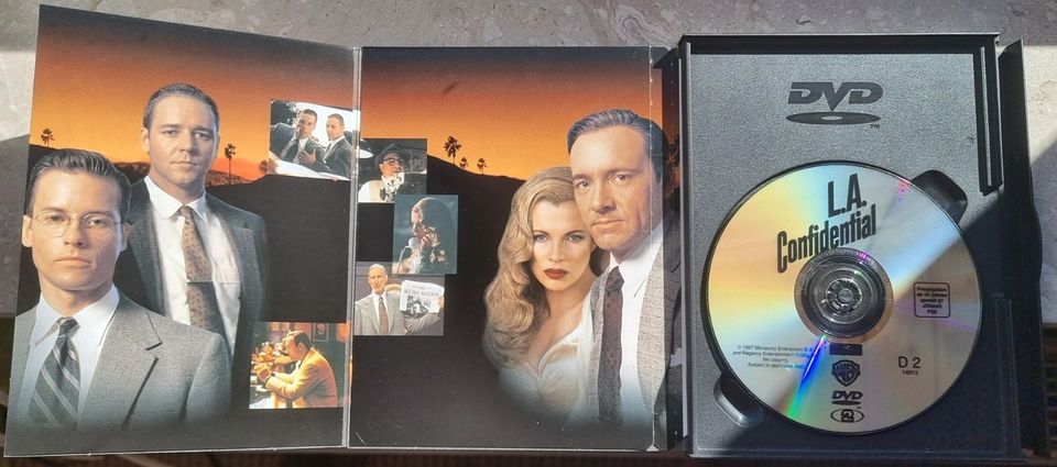 Film / DVD -- L.A. Confidential - Jeder hat seinen Preis in Dinslaken