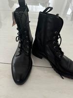 Winterstiefel Lederstiefeletten Zara Neu 37 Hessen - Homberg (Efze) Vorschau