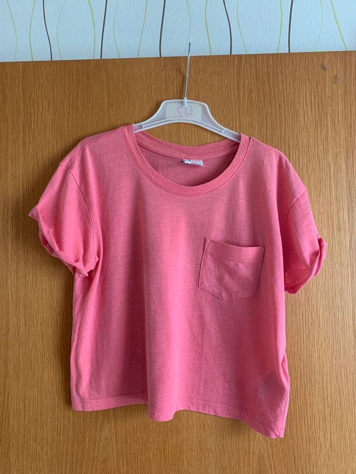 H&M T-Shirt rosa Größe S in Issum