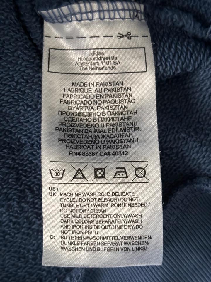Hoodie / Pullover / Kapuzenpullover Adidas graublau Größe M in Leipzig