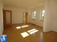 zentrumsnahe 3 Zimmer DG Wohnung in Plauen Sachsen - Plauen Vorschau