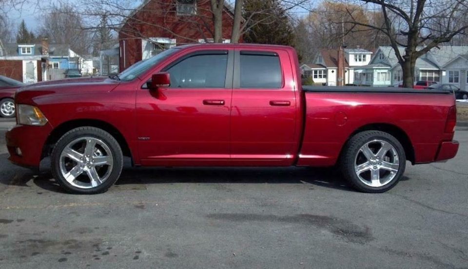 Dodge Ram 09-18 Tieferlegung VA35/HA55mm mit Teilegutachten in Erfurt