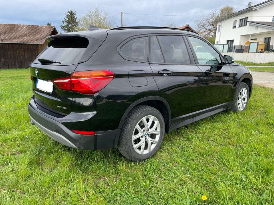 BMW X1 Advantage in Arnstorf