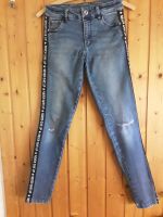 Stretch Jeans, Mädchen, 158, sehr guter Zustand, trendy, modisch Nordrhein-Westfalen - Rüthen Vorschau