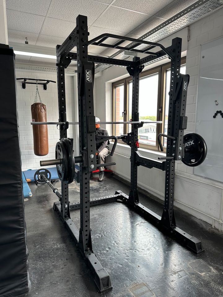 ATX Power Rack  inkl Jammer Arms und div Zubehör in Herzogenrath