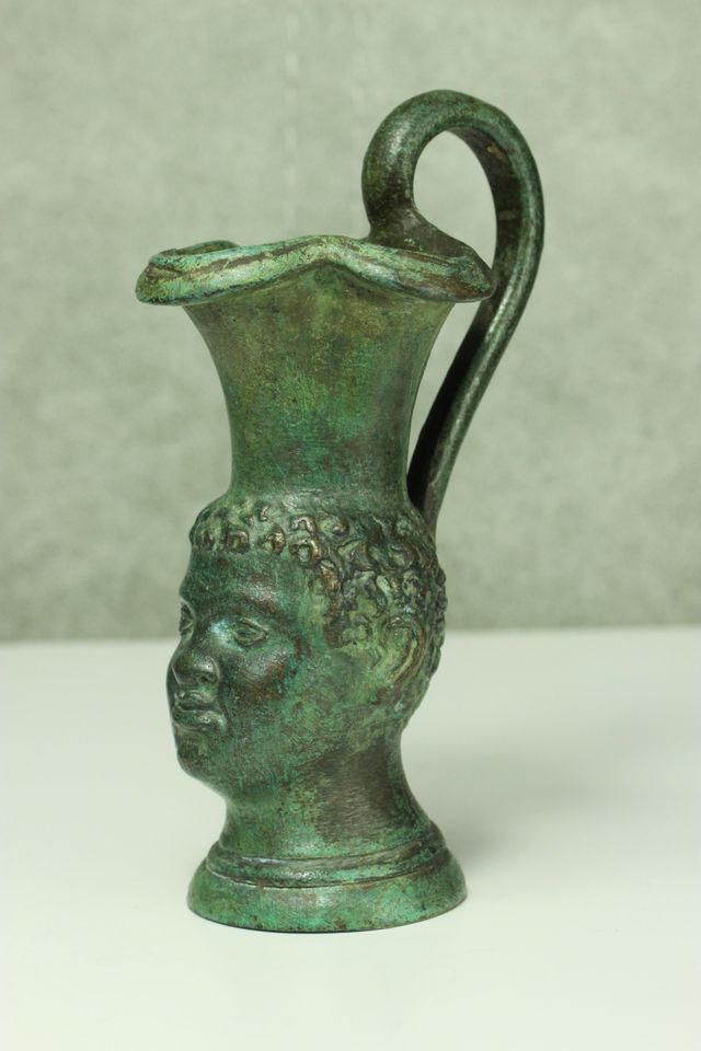 Antike römische Bronze-Vase, 11 cm, Büste, Skulptur in Freiburg im Breisgau