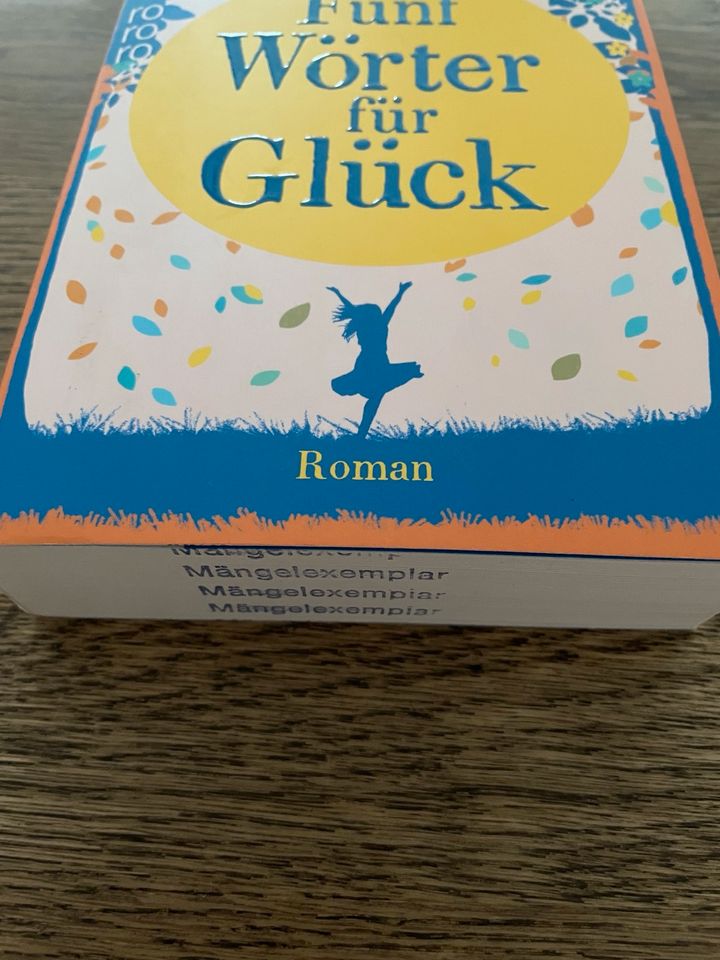 Roman Ella Dove, fünf Wörter für Glück in Essen