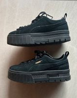 Schwarze Pumas, Sneaker Low Black Mayze (mit Plateauabsatz) Stuttgart - Stuttgart-West Vorschau