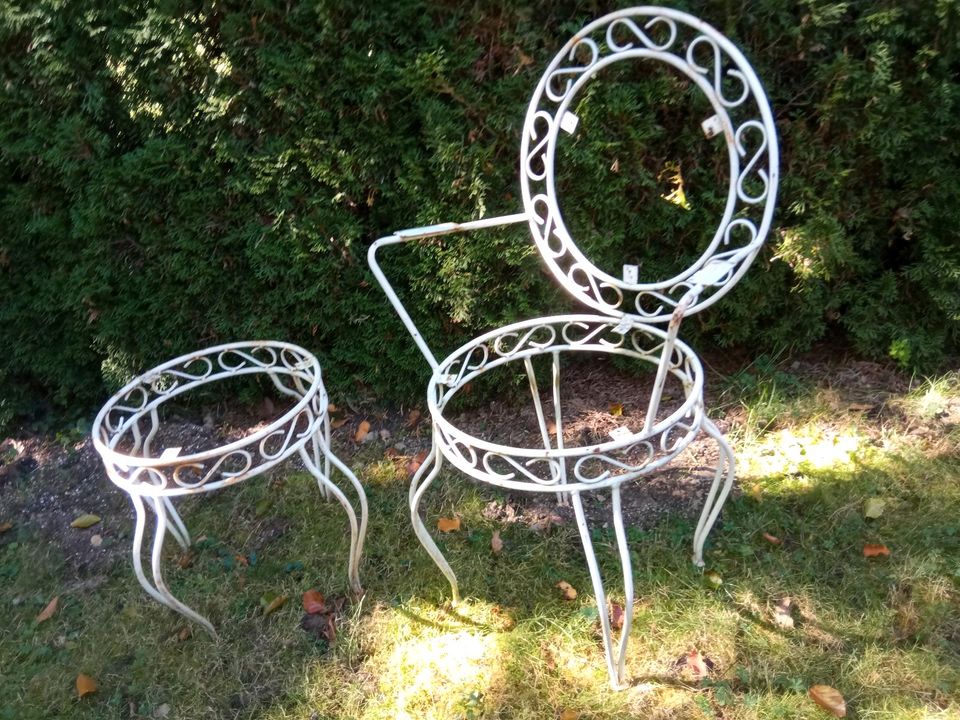 Vintage Stuhl mit Beistelltisch in Baden-Württemberg - Schwäbisch Gmünd |  Kunst und Antiquitäten gebraucht kaufen | eBay Kleinanzeigen ist jetzt  Kleinanzeigen
