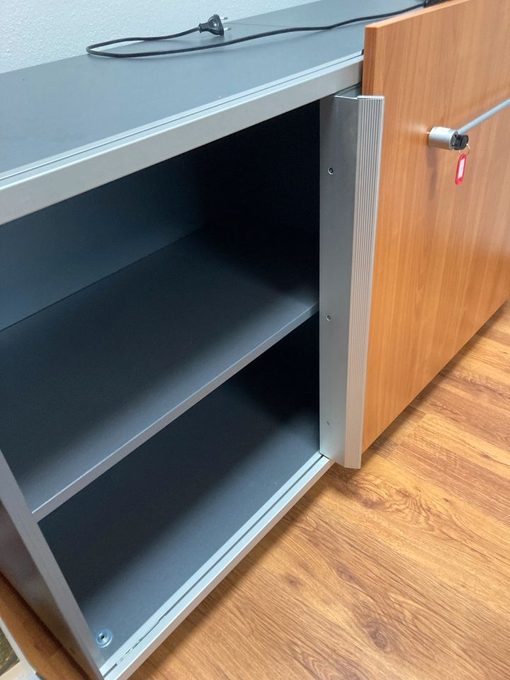 Büromöbel Sideboard Schrank Aktenschrank  Büro in Rott