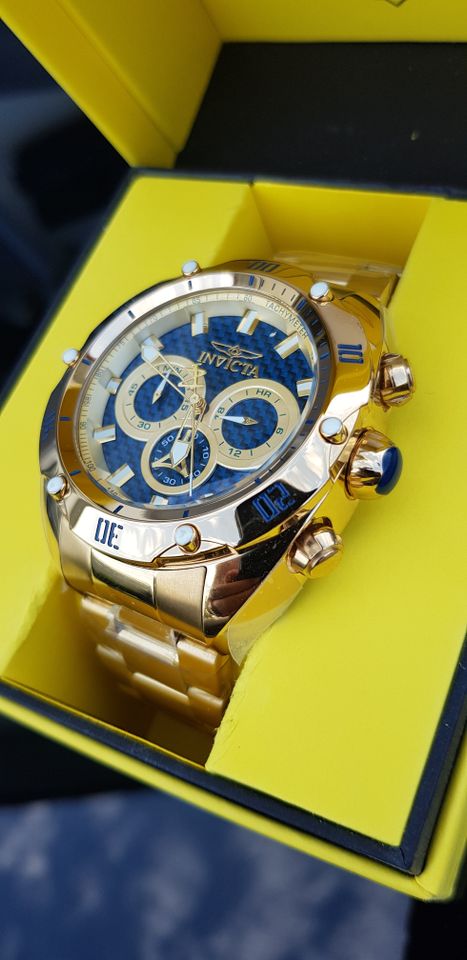 Invicta Herrenuhr Venom Gold 38133 NEU Fullset in Gerolsbach