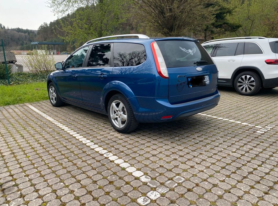 Ford focus 2 facelift in Ransbach-Baumbach