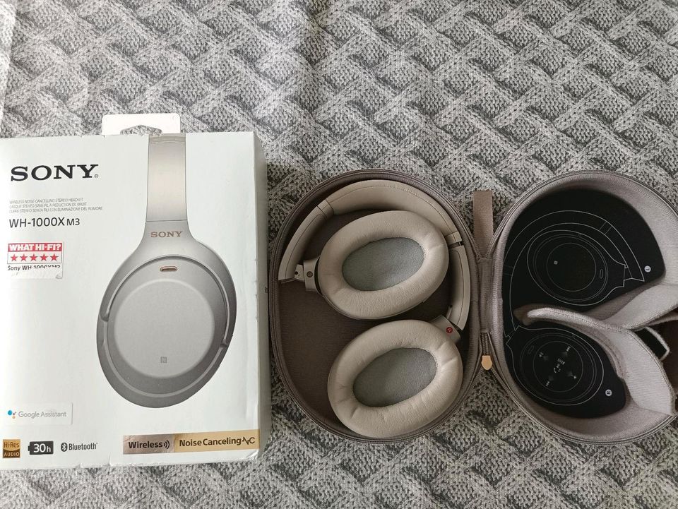 SONY WH-1000XM3 Noise Cancelling, Over-ear Kopfhörer Bluetooth in Ludwigsfelde