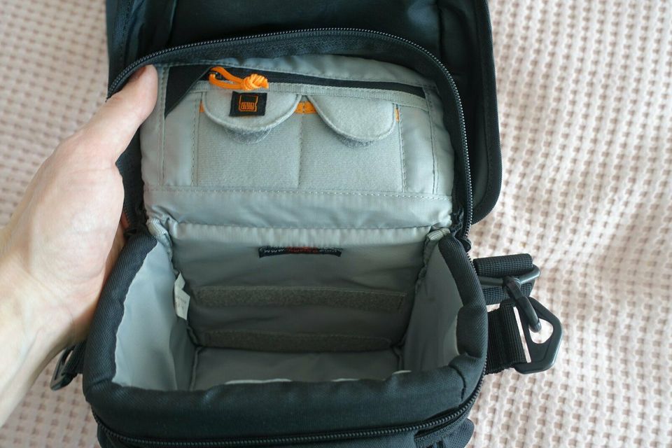 Lowepro Nova 140 AW Kameratsche in Leverkusen