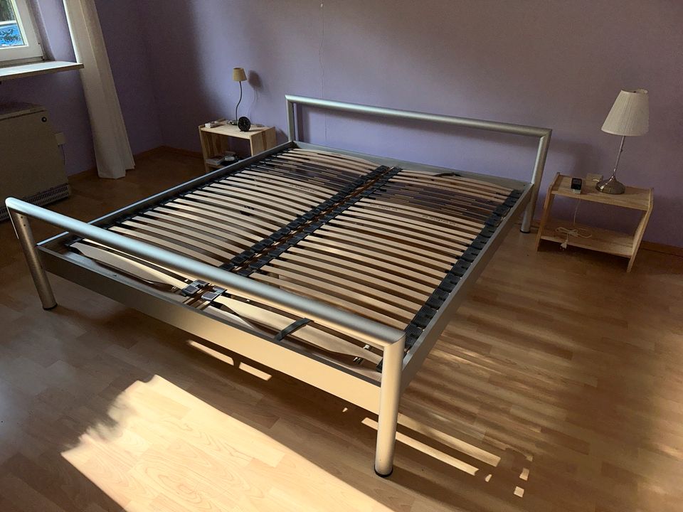 Doppelbett gefällige Optik; gebraucht in Gräfelfing