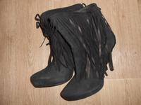 Buffalo London High Heels Stiefelette Gr 41 Fransen Niedersachsen - Jever Vorschau