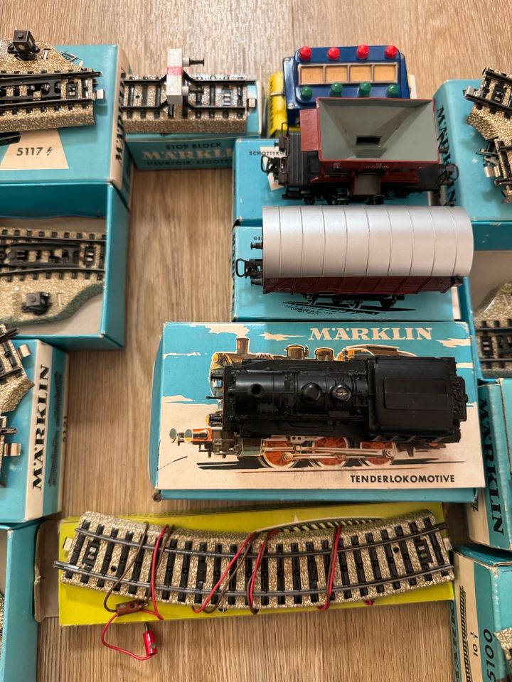 Märklin H0 Set 3000, 4610, 4506, 5121, 5100, 5117, 5106, 6177 in Essen