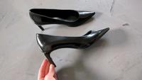 H&M Lederpumps 37 schwarz spitz High Heels Damen Schuhe Hessen - Eppstein Vorschau