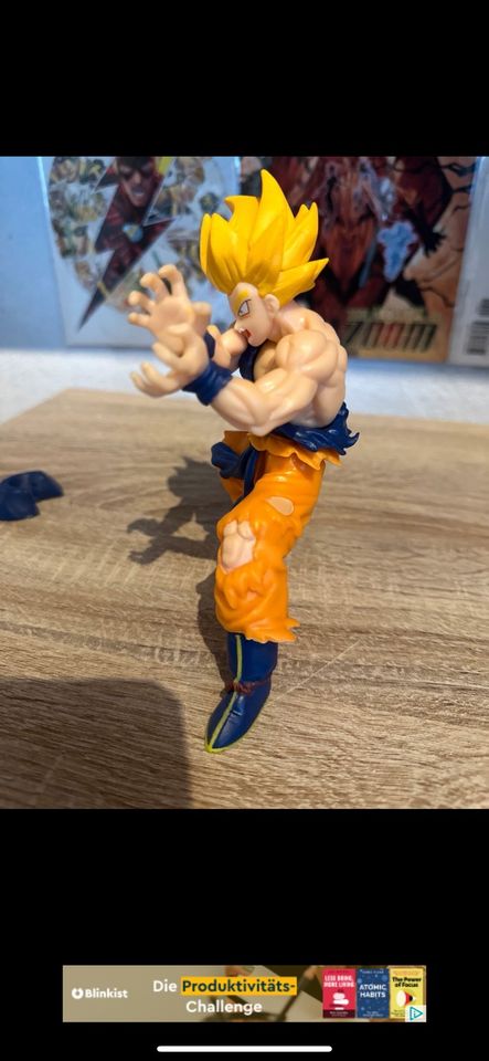 Son Goku Figur Super Saiyajin Kamehameha Dragonball Z Pose 16cm in Grebenhain