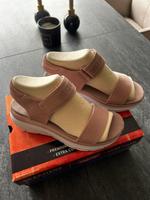 Skechers D‘Lux Walker Sandaletten Größe 37, neu & ungetragen Nordrhein-Westfalen - Oberhausen Vorschau