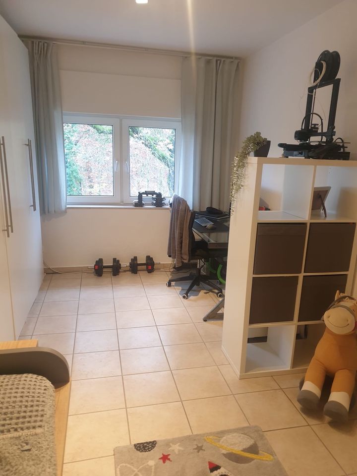 IVollständig renovierte 3-Raum-Wohnung mit Balkon und Einbauküche in Lengerich