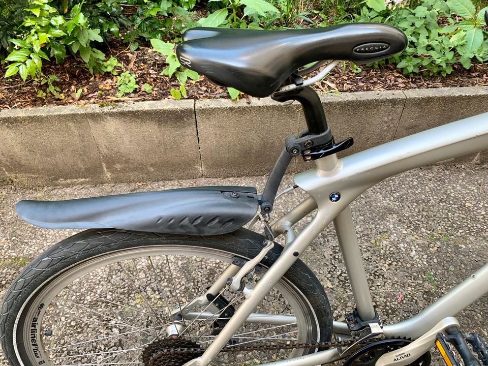 BMW CRUISE BIKE / FAHRRAD / 26 Zoll in Nürnberg (Mittelfr)