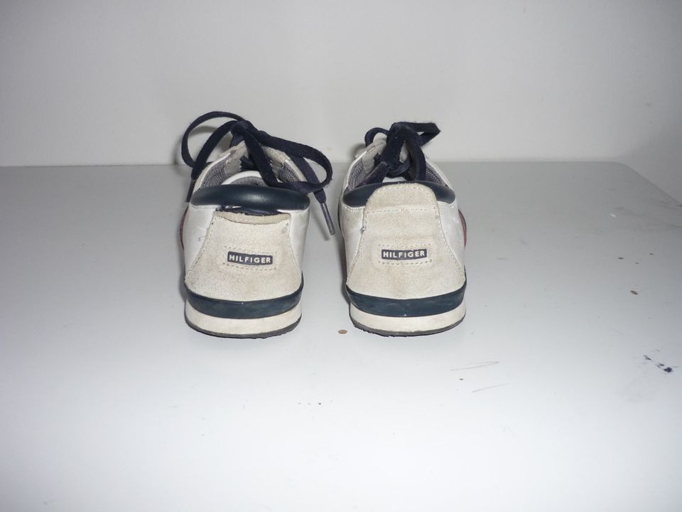 TOMMY HILFIGER JUNGEN HALBSCHUH SCHNÜRSCHUHE LEDER 31 eher 30 in Kamp-Lintfort