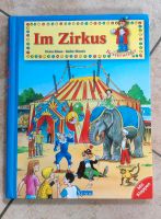 Klappenbuch - Im Zirkus // wie neu Schleswig-Holstein - Henstedt-Ulzburg Vorschau