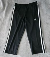 Adidas Sporthose, kurz, Gr.152, wie Neu Mecklenburg-Vorpommern - Stralsund Vorschau