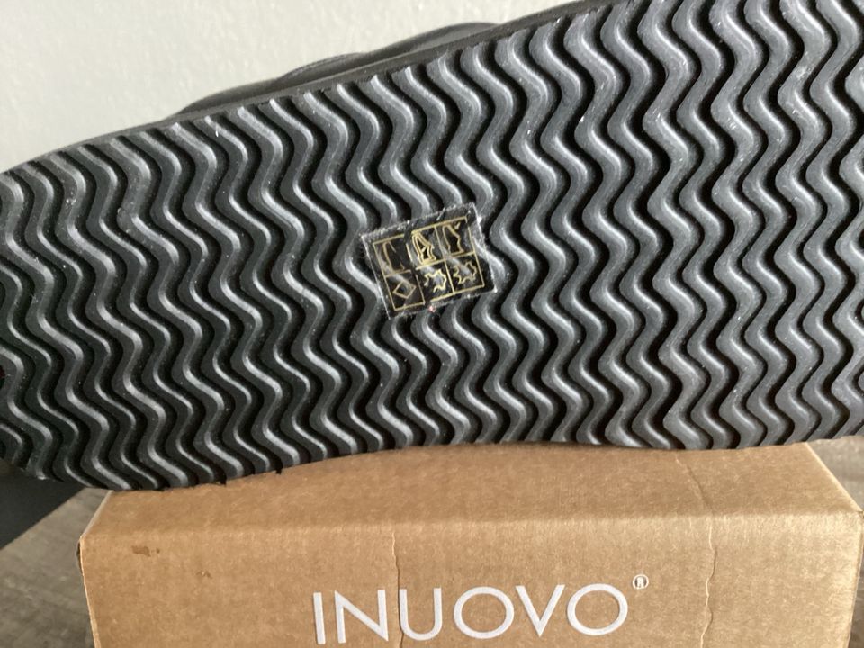 Inuovo Pantolette/Leder  NEU  schwarz Gr. 38/OVP in Friedberg