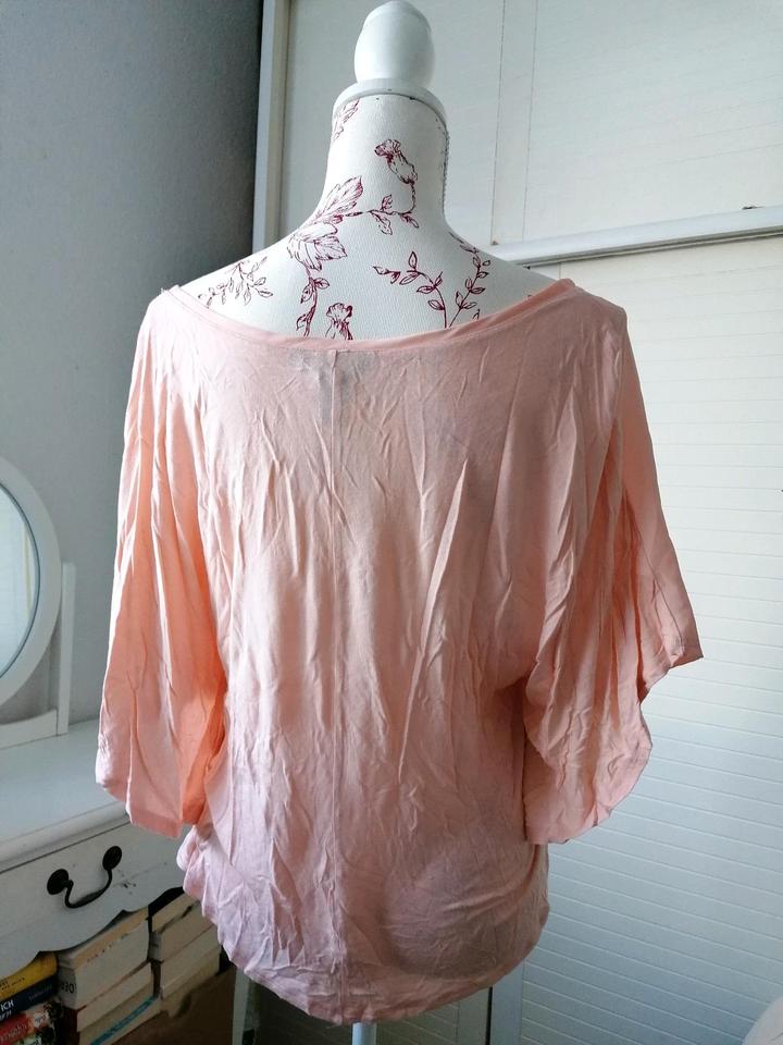 H&M Shirt Fledermaus Ärmel Rose Aprikose Lachs Luftig L 40 in Griesheim