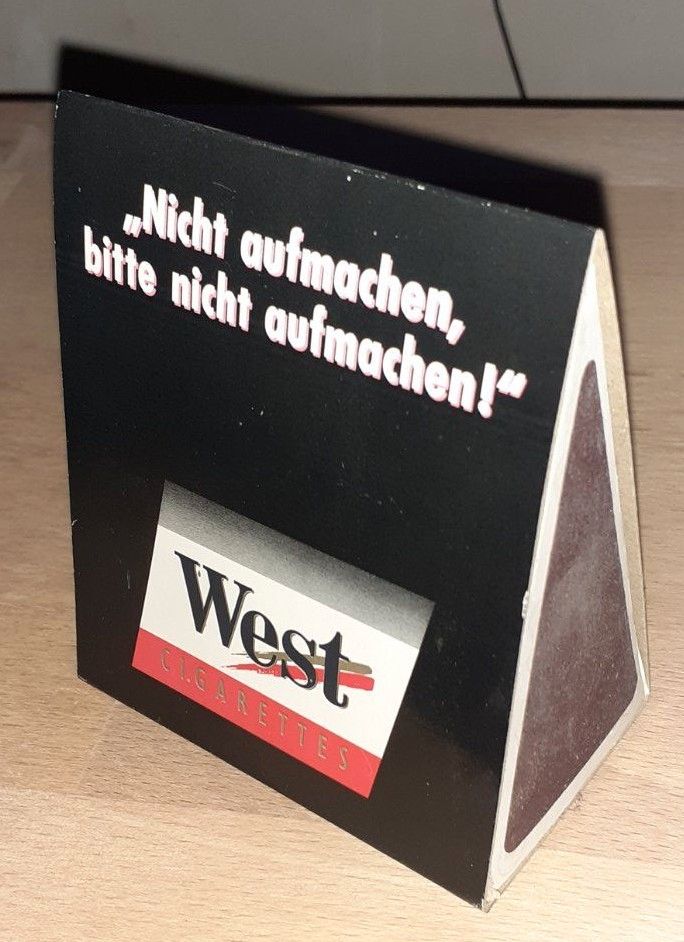 Nicht aufmachen, bitte nicht...! WEST Tabak Zündholzspender 80er in Nortorf