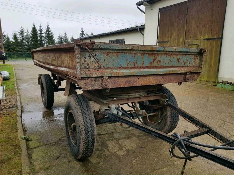 Anhänger THK5 Kipper, Druckluft Bremsanlage in Semlow