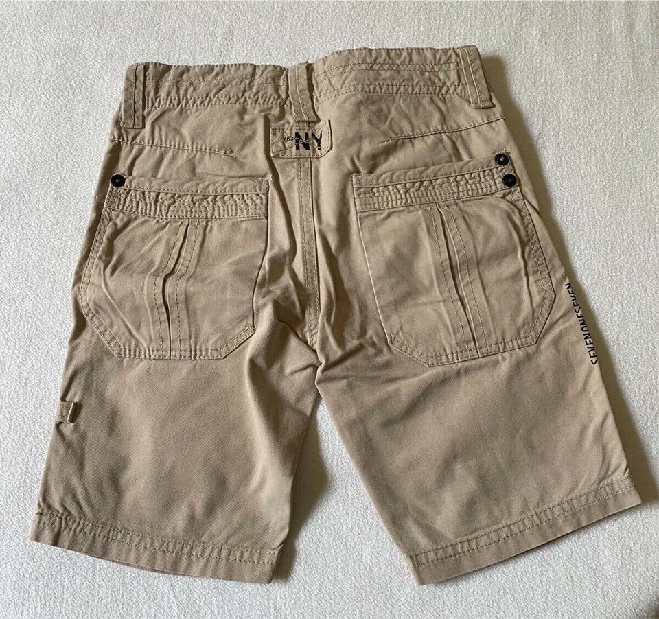 SEVENONESEVEN Shorts beige Größe 116 kurze Hose in Hude (Oldenburg)