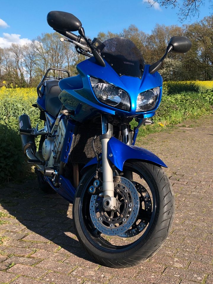 Yamaha FZS 1000 RN 06 Fazer Exup Sporttourer mit Zubehör in Hamburg