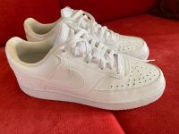 Sportschuhe Nike, weiß, Gr. 44. NEU! Sachsen-Anhalt - Barleben Vorschau