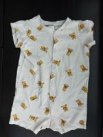 Süßer Babypyjama/Schlafstrampler mit kleinen Baby Winnie Poohs 74 Berlin - Köpenick Vorschau