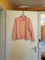 Schöne rosa Strickjacke Bayern - Traunreut Vorschau