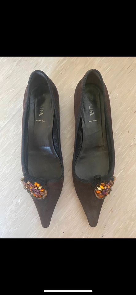 Ausgefallene Original Prada Pumps, Schuhe, Sling, Gr. 40 in Bielefeld