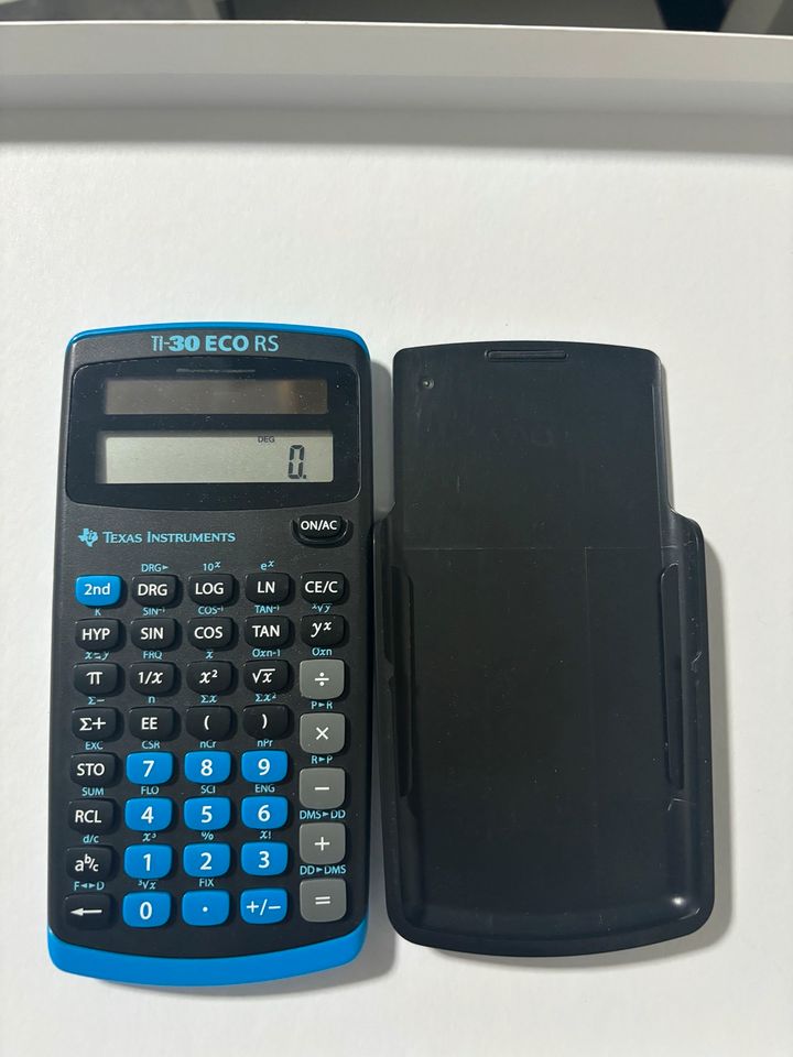 Taschenrechner Blau in Bottrop