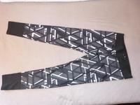 Adidas Leggings XL (46-50) - neu Hessen - Bad Karlshafen Vorschau