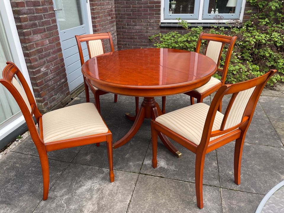Heldense Exclusive Eibe Tisch Stühle in Nettetal