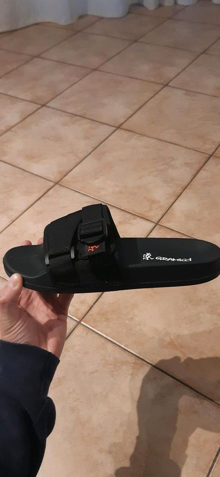 Gramicci utility slides sandals slipper schwarz black NEU Gr. 40 in Biberach an der Riß