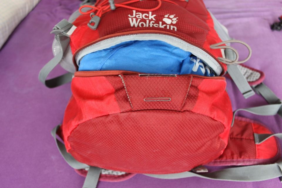 Jack Wolfskin Rucksack Wanderrucksack rot mit ACS in Nürnberg (Mittelfr)