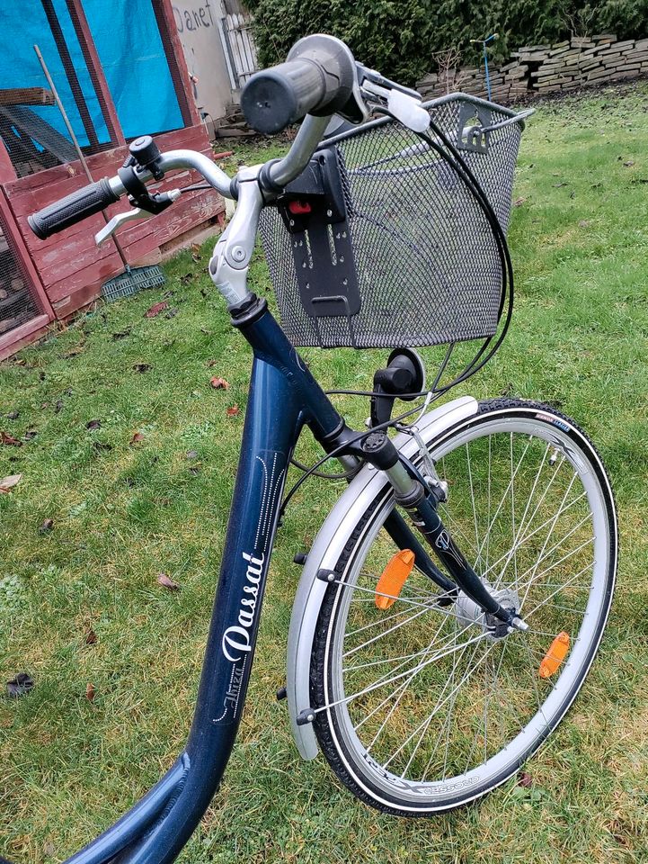 Damen Citybike 28 Zoll in Eitorf