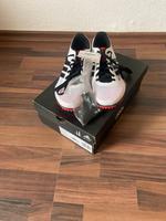 Spikes Adidas distancestar w Größe 36 Niedersachsen - Melle Vorschau