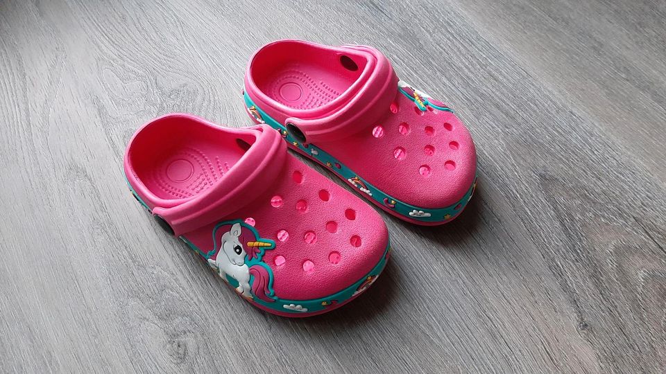 Clogs Einhorn pink Gr. 25 neuwertig in Leinefelde-Worbis