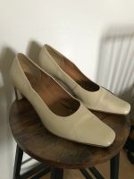 beige Pumps von Daniel Hechter Gr. 41 München - Au-Haidhausen Vorschau